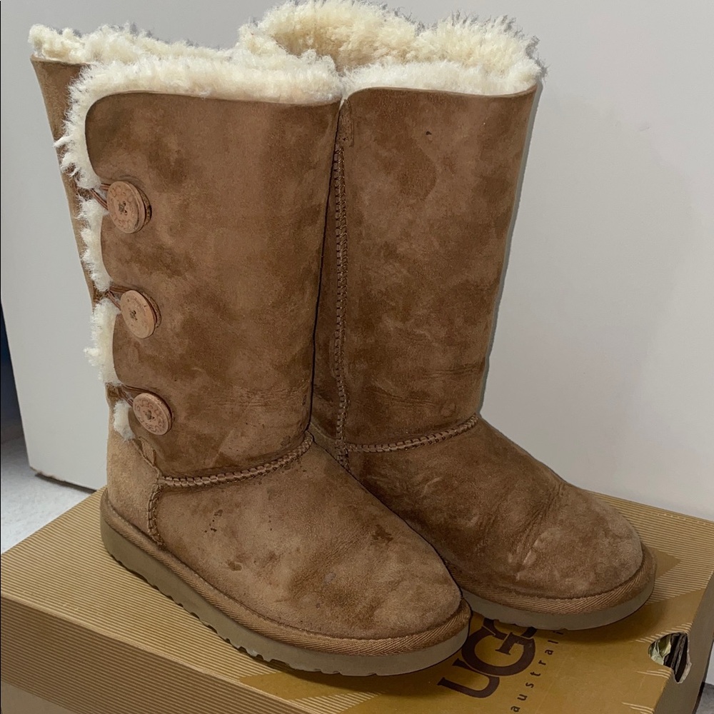 UGG Kids Chestnut Bailey Tall Shearling Button Boots -Size 2